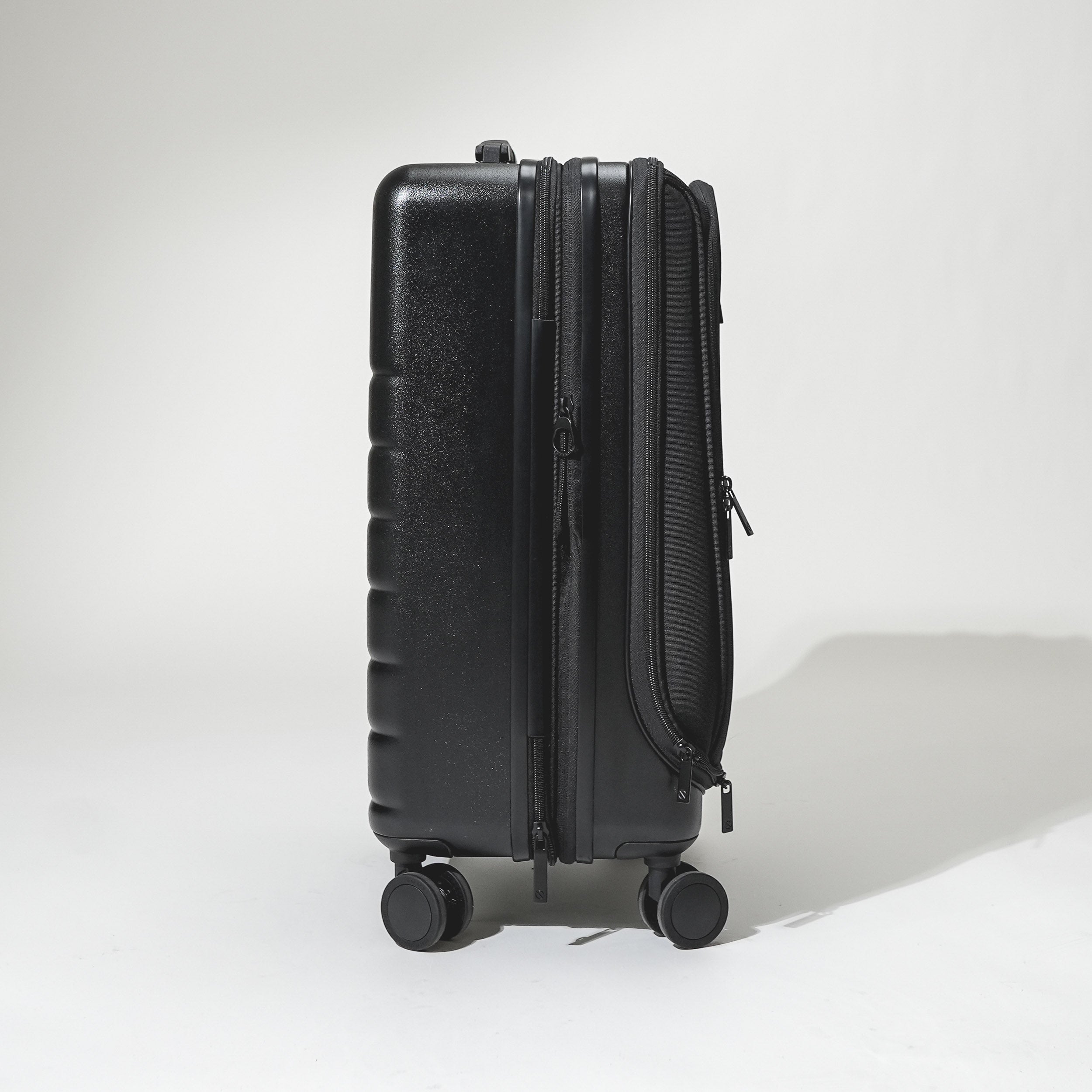 VIP Hybrid Carry-on Luggage + Free vacuum bag + Pump +Shoe bag + Free custom designed stickers